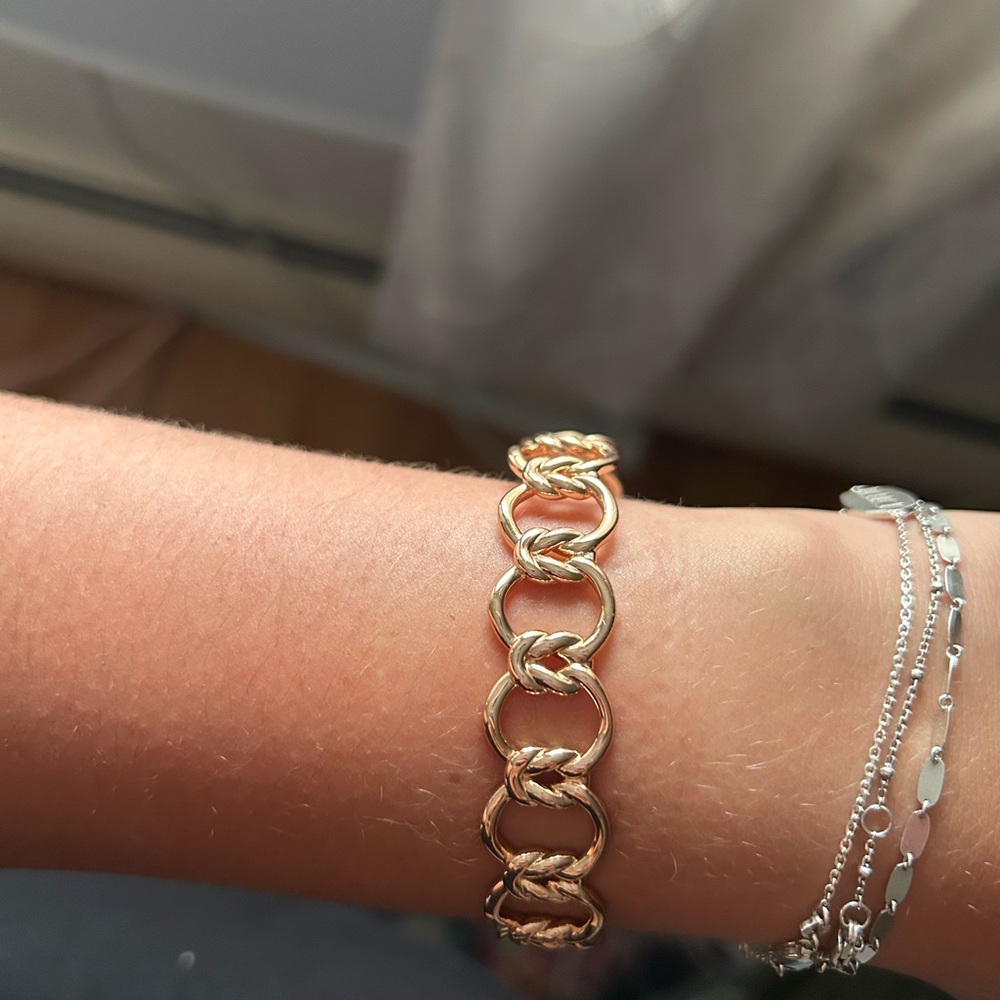 Kendra Scott Fallyn Cuff Rose Gold Bracelet - Picture 3 of 6